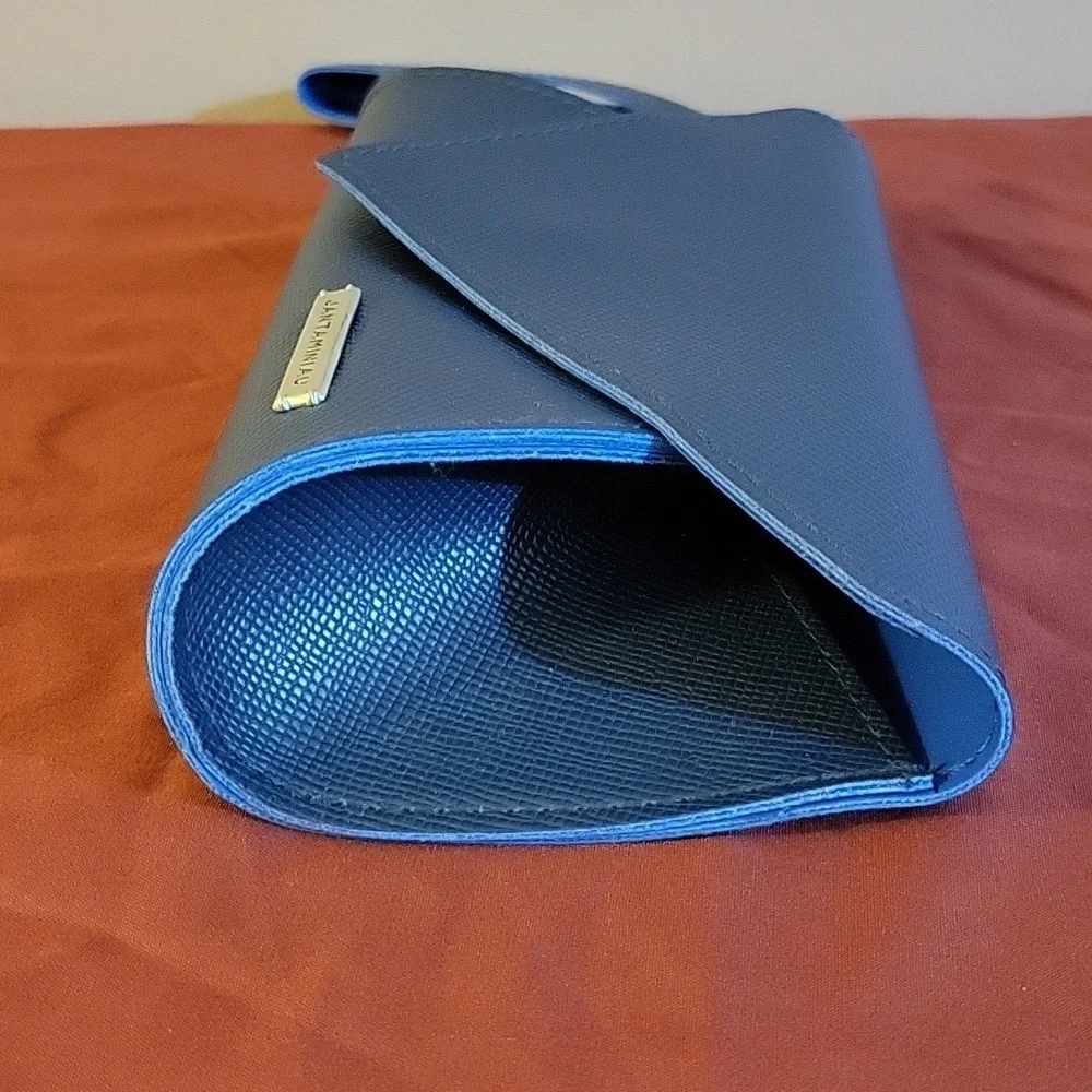 Jantaminiau Royal Blue Wristlet Vinyl KLM Purse Wallet Bag Clutch